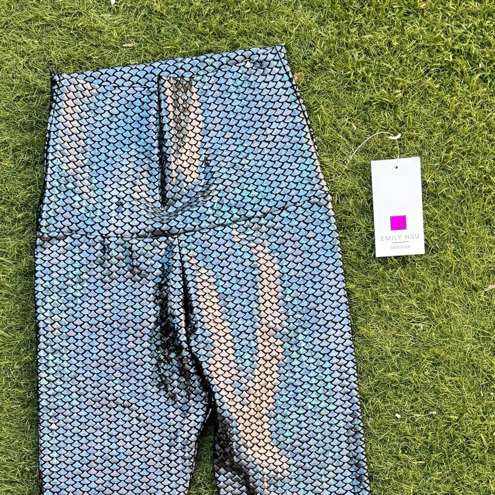 Mermaid Scales High-Waisted Leggings